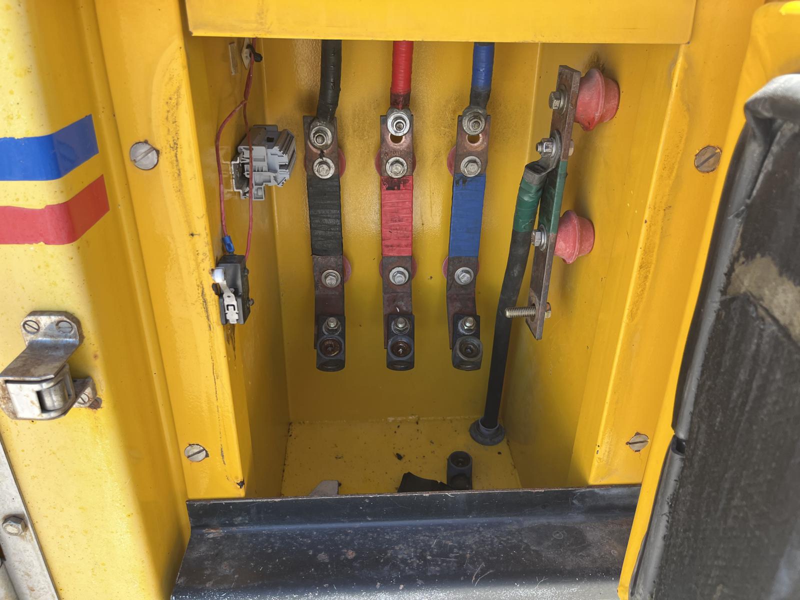 ./imagenes/INVOICE/2019/13573/PLANTA DE LUZ NATIONAL 350 KW (10).JPG